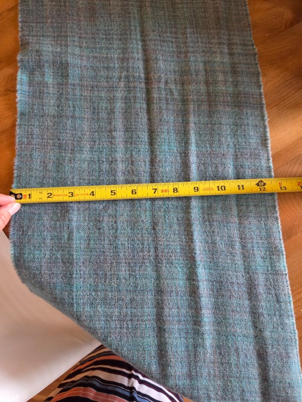 Handmade 100% Alpaca Wool Blue Plaid Scarf - Picture 3 of 8